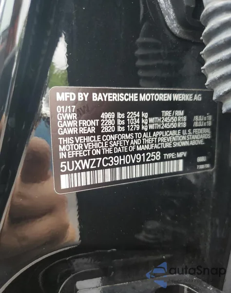 2017 BMW X3 Sdrive28I из США, поврежденный, VIN 5UXWZ7C39H0V91258